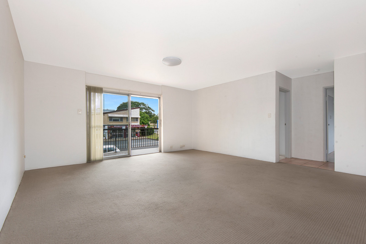 Great Size, Great Location!