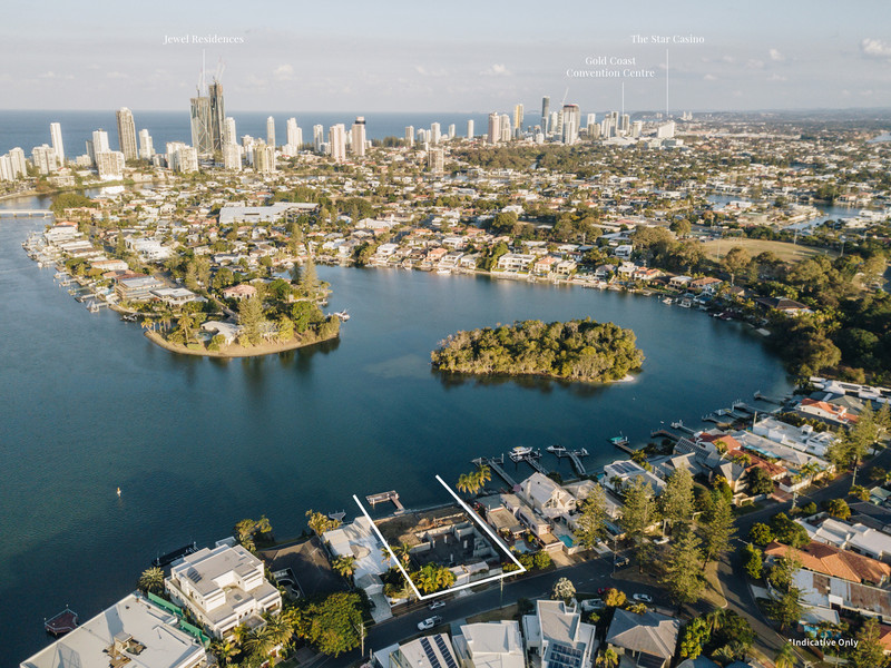 29 The Promenade, Isle Of Capri Qld 4217