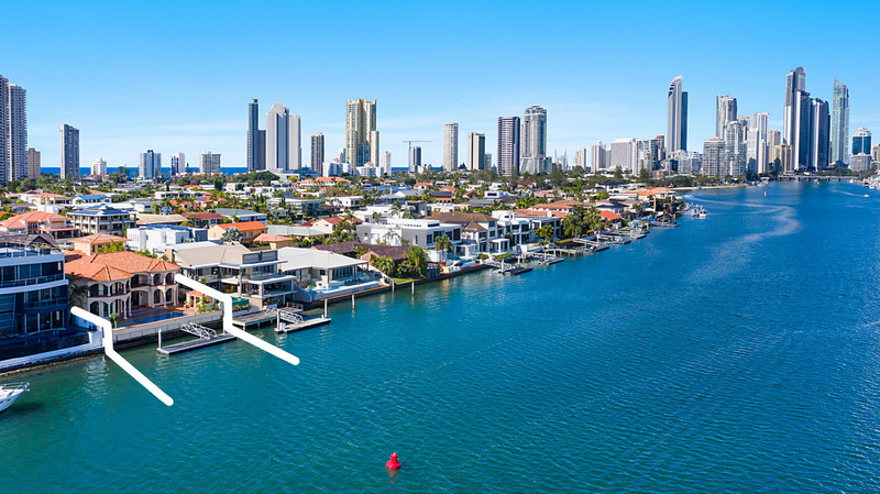 102 Admiralty Drive, Paradise Waters Qld 4217