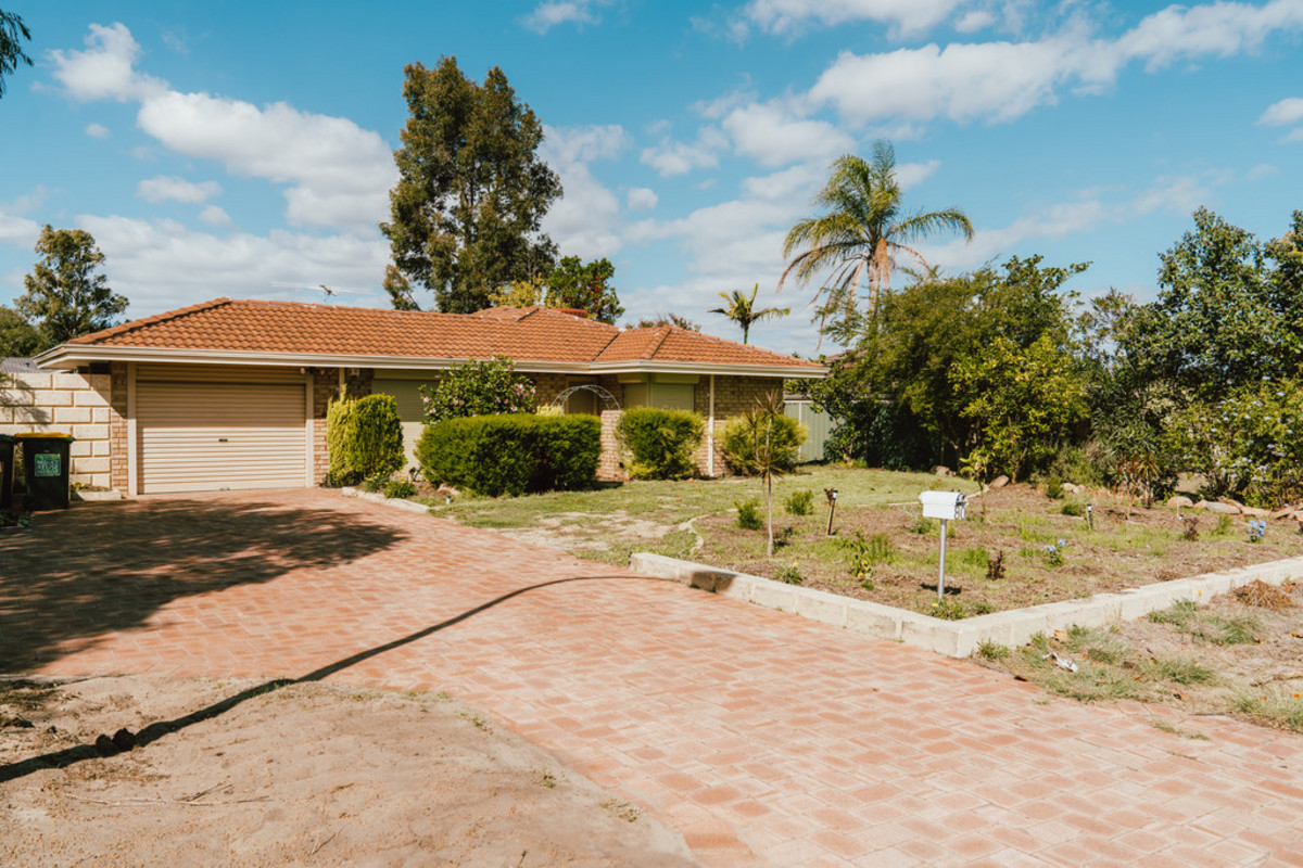 Beautifully presented single storey family home