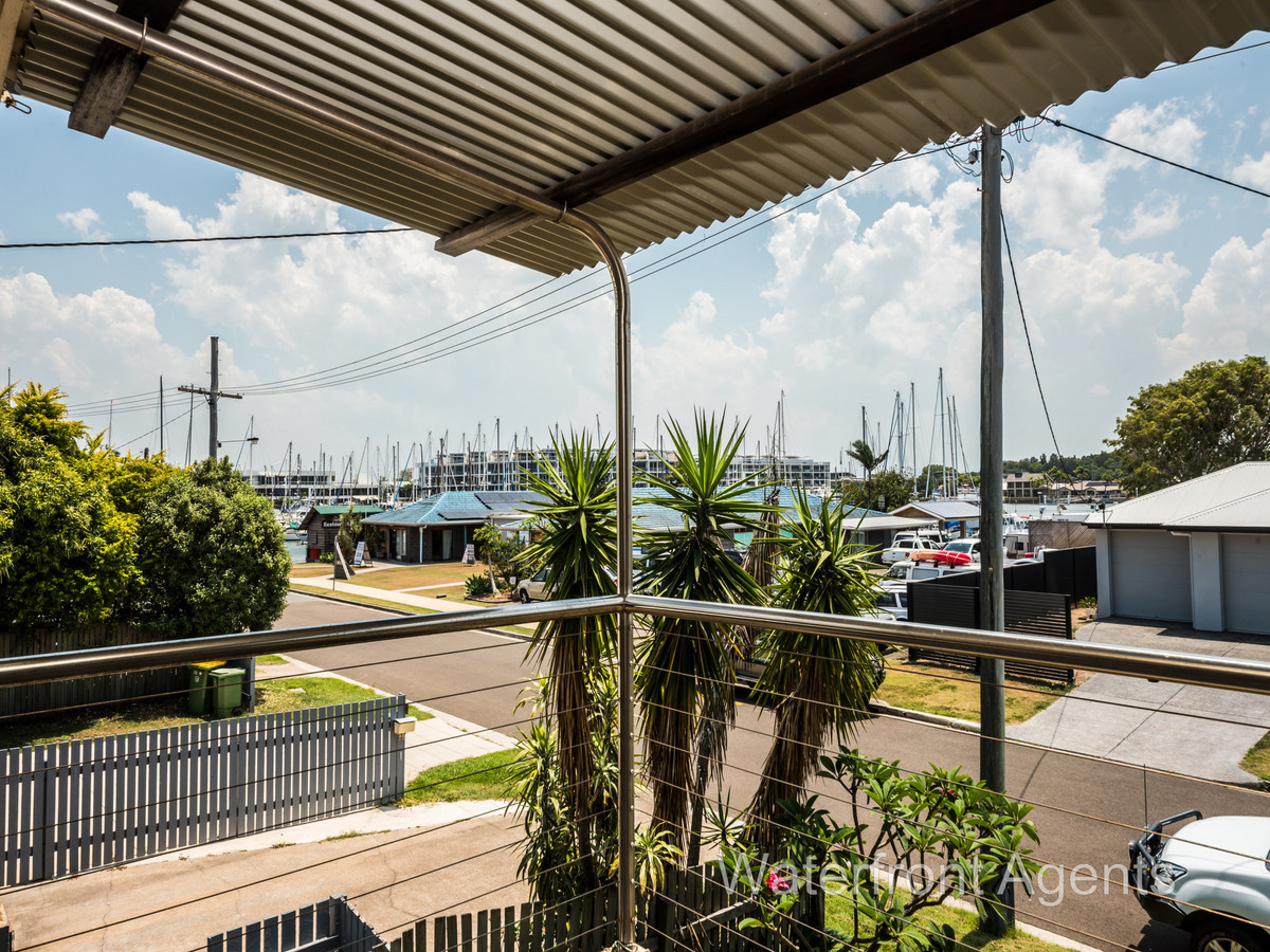 RENOVATORS DELIGHT – WITH WATER VIEWS!