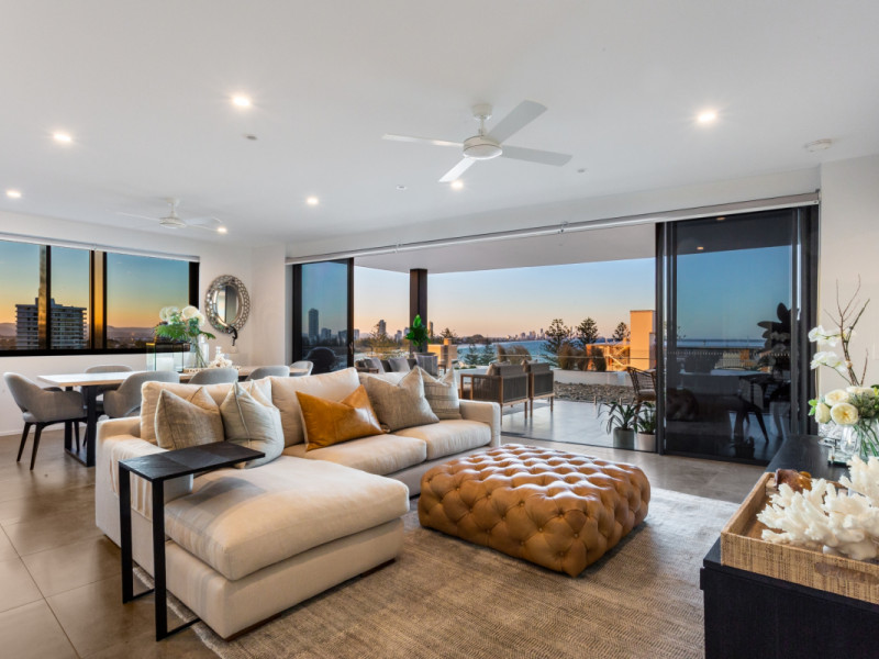 5 / 1 Nathan Street, Burleigh Heads Qld 4220