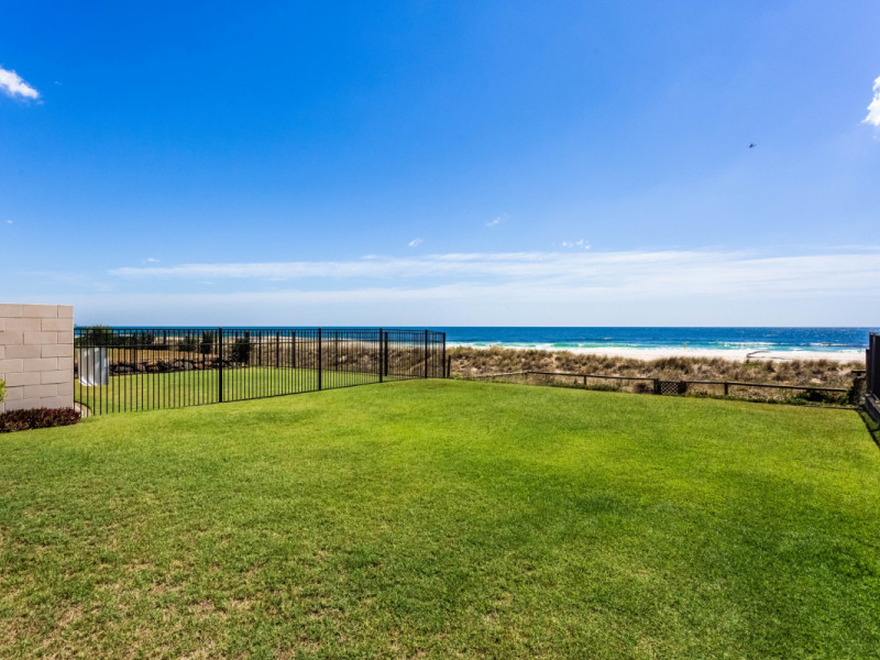 47 Jefferson Lane, Palm Beach Qld 4221