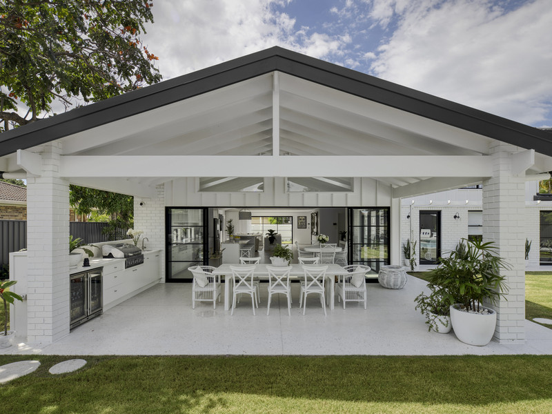 DESIGNER RESIDENCE A PRIVATE OASIS OF LEISURE, LUXURY AND LIFESTYLE APPEAL