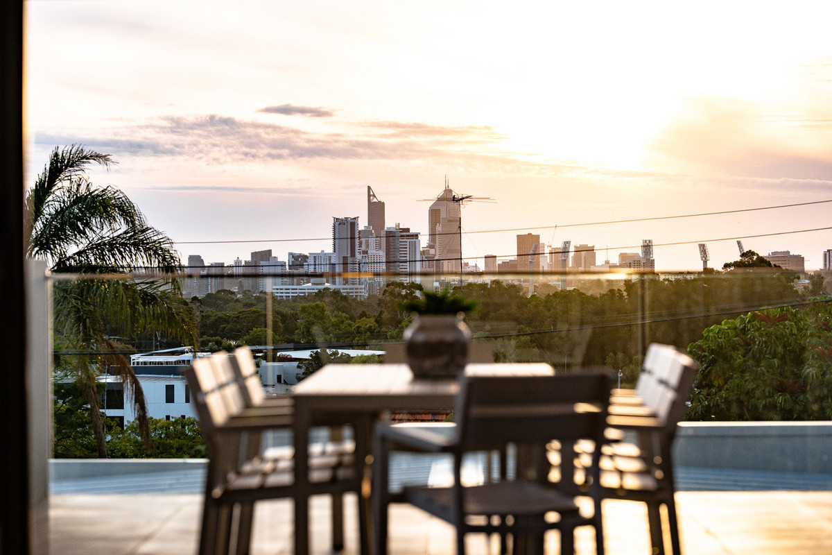 Stunning City Views!