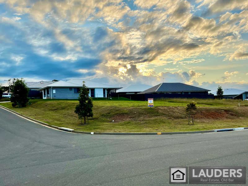 Ready To Build On - Large 750sqm Corner Block