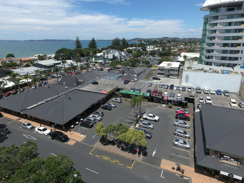 L / 8 Moana Avenue, Orewa, Rodney, Auckland 0931