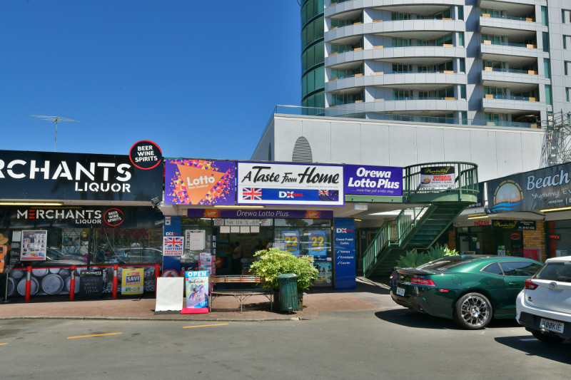 L / 8 Moana Avenue, Orewa, Rodney, Auckland 0931