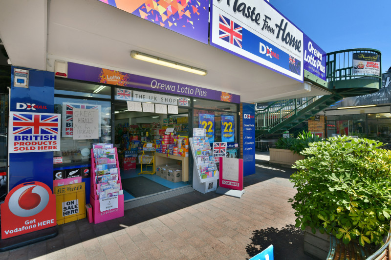 L / 8 Moana Avenue, Orewa, Rodney, Auckland 0931