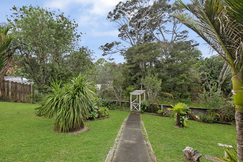 23 Shadon Place, Stanmore Bay, Rodney, Auckland 0932