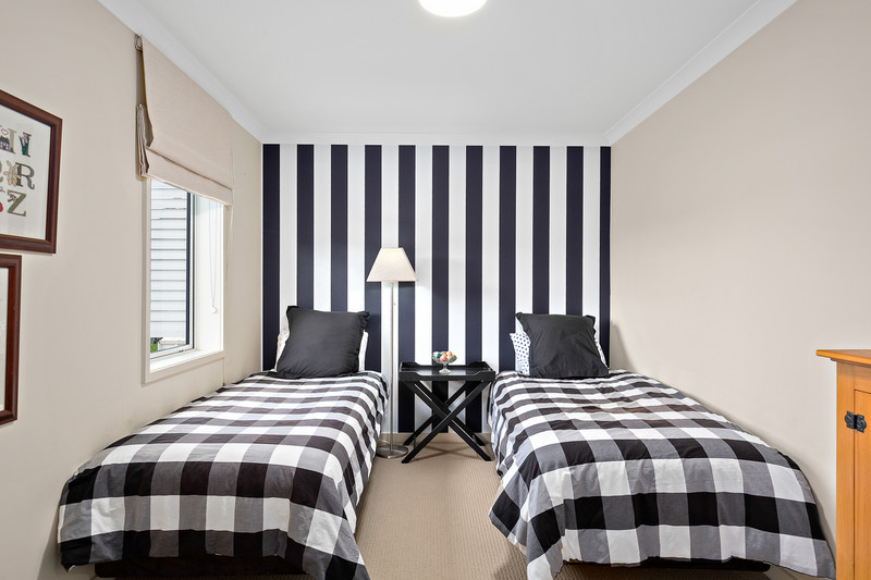 18 Kensington Drive, Orewa, Rodney, Auckland 0931