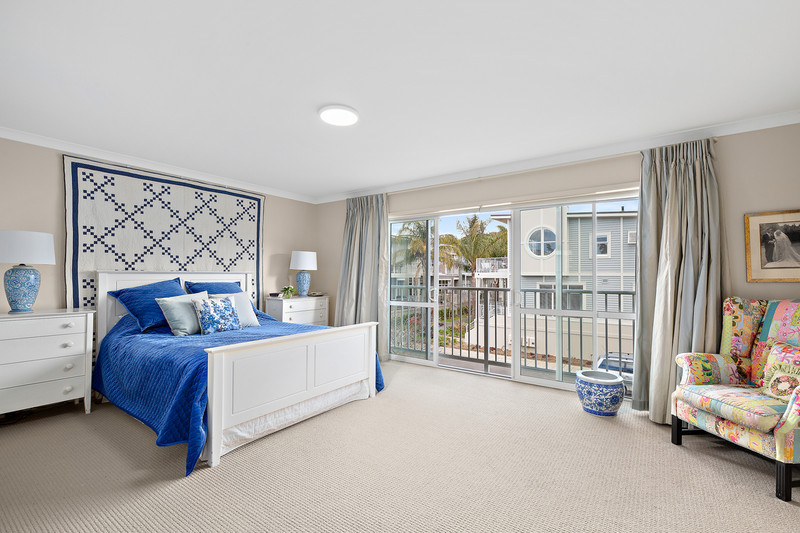 18 Kensington Drive, Orewa, Rodney, Auckland 0931