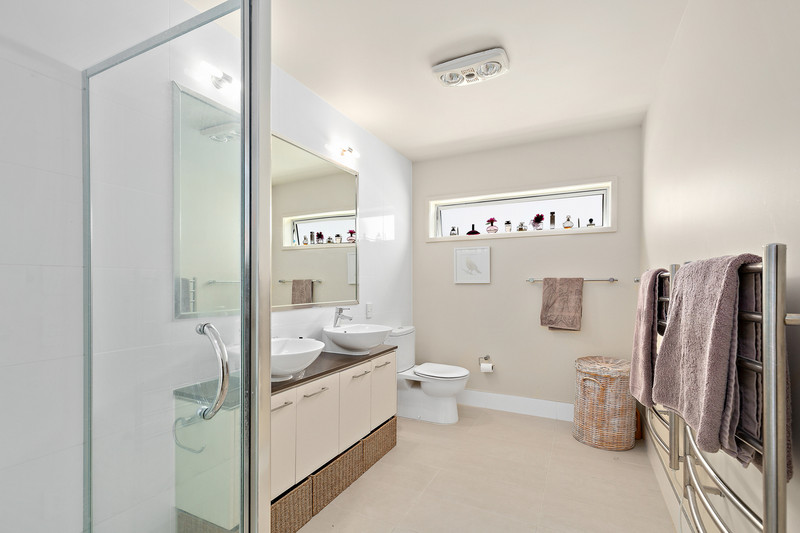 18 Kensington Drive, Orewa, Rodney, Auckland 0931