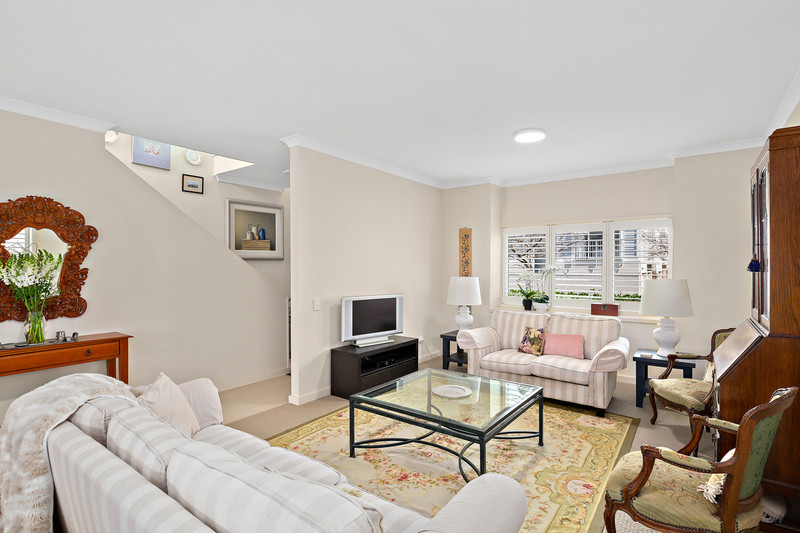 18 Kensington Drive, Orewa, Rodney, Auckland 0931