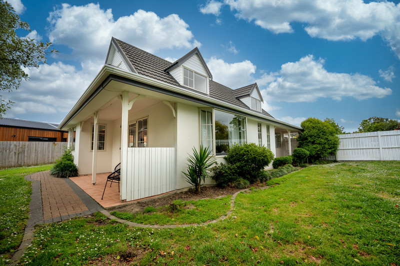 11 Sunny Crescent, Huapai, Rodney, Auckland 0810