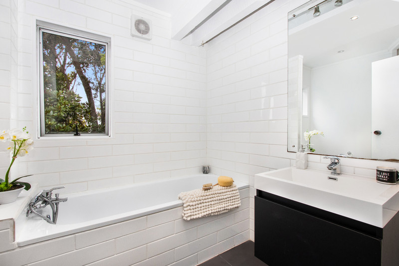 118 Glengarry Road, Glen Eden, Waitakere City, Auckland 0602