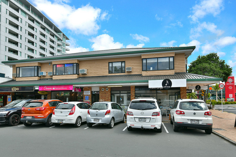W / 8 Moana Avenue, Orewa, Rodney, Auckland 0931