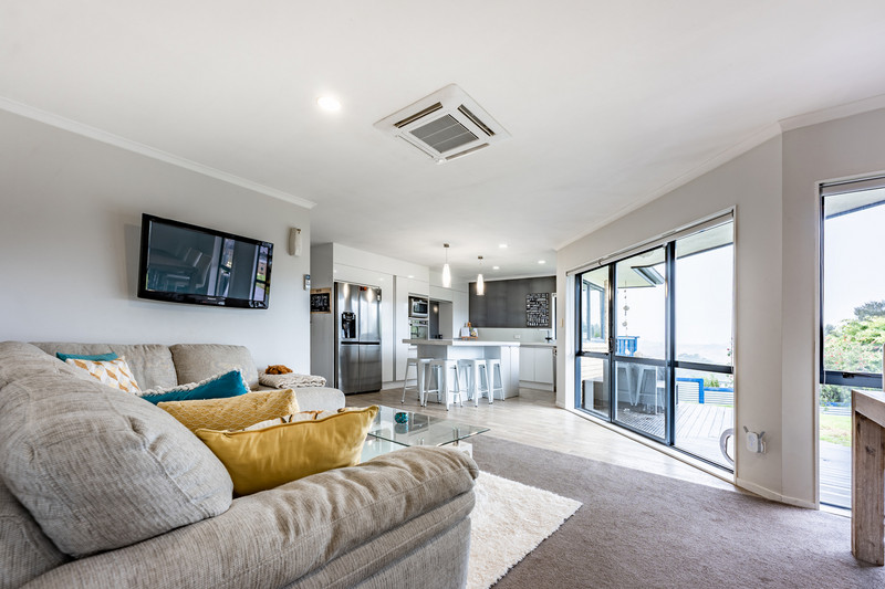 24 Kensington Terrace, Gulf Harbour, Rodney, Auckland 0930