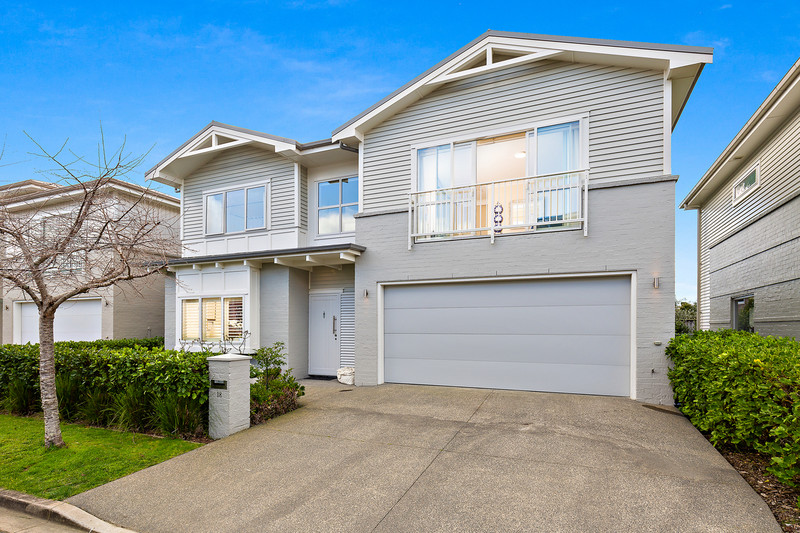 18 Kensington Drive, Orewa, Rodney, Auckland 0931