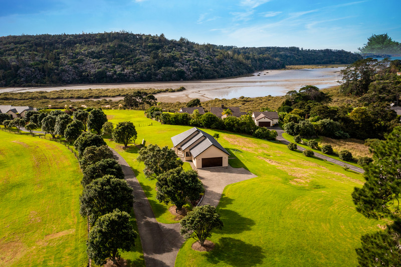 107 Warman Road, Okura, North Shore City, Auckland 1311