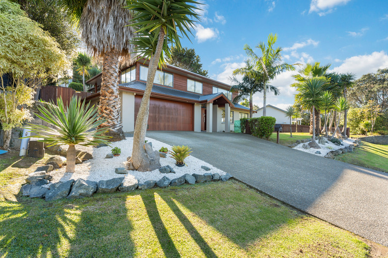 4 Blue Heron Rise, Stanmore Bay, Rodney, Auckland 0932