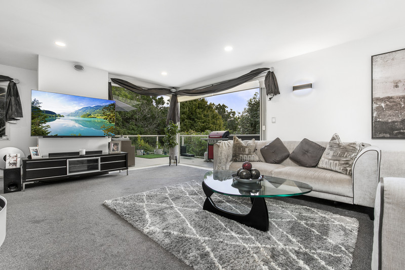 57a Ribbonwood Crescent, Goodwood Heights, Manukau City, Auckland 2105