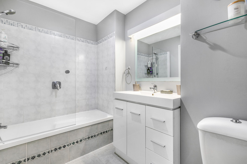 10 Harbour Village Drive, Gulf Harbour, Rodney, Auckland 0930