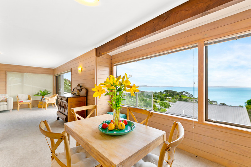 1 / 272 Whangaparaoa, Red Beach, Rodney, Auckland 0932