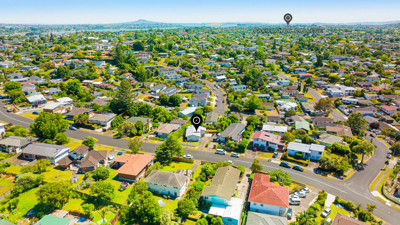 33 Riverhills Avenue, Pakuranga Heights, Manukau City, Auckland 2010
