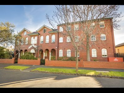 211/1 Donald Street, VIC 3181, aus