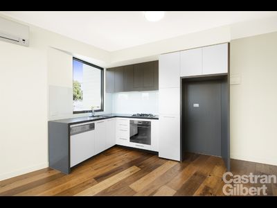 18/4 Wills Street, VIC 3146, aus