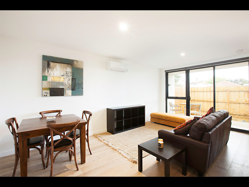 G09/402 Dandenong Road, VIC 3161, aus