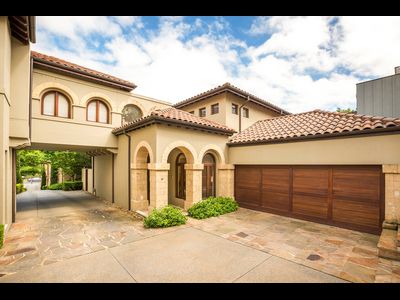 11/75-81 Grange Road, VIC 3142, aus