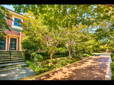 25/12 Copelen Street, VIC 3141, aus