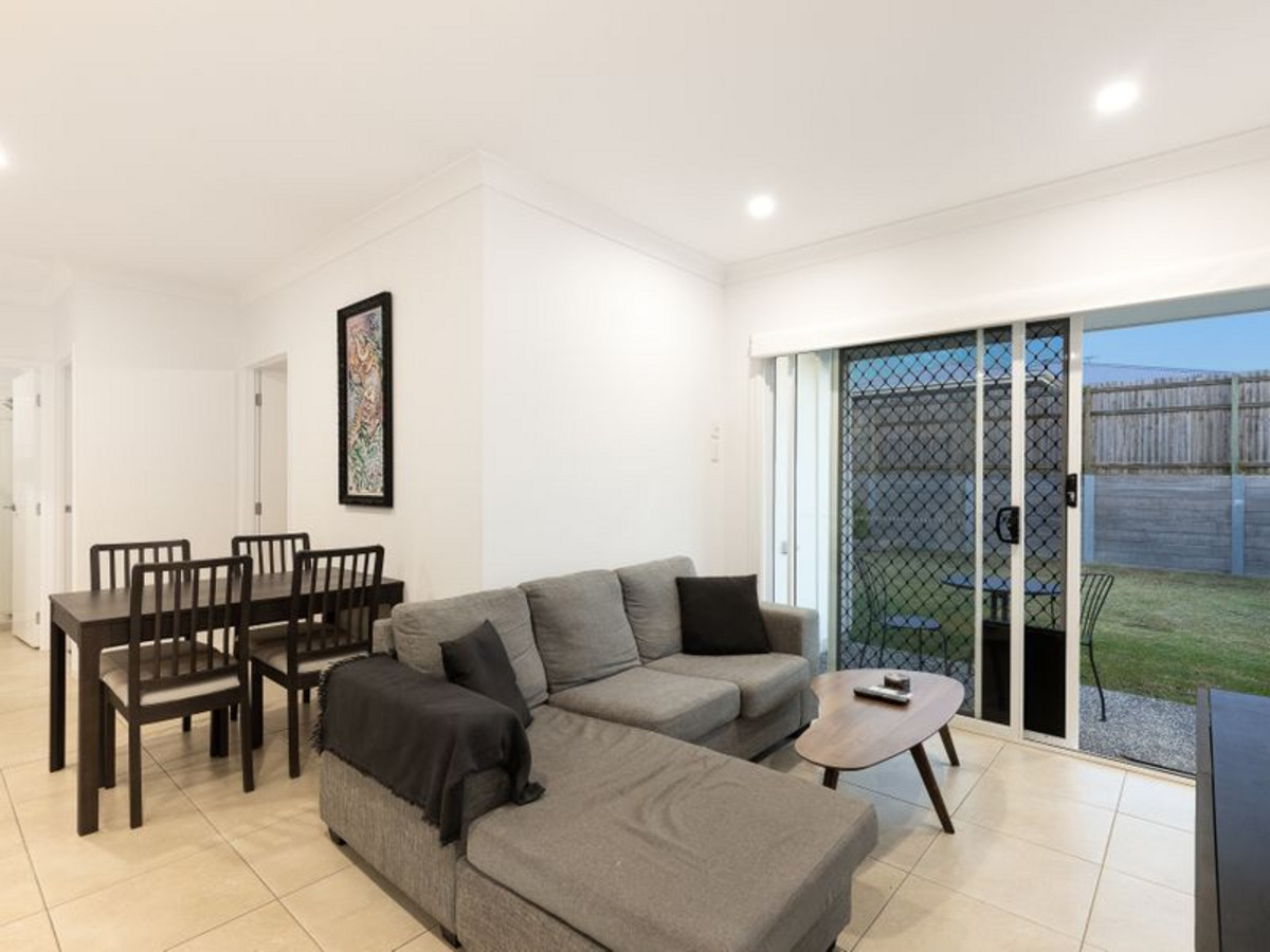 8 Mount Greville Way, PARK RIDGE