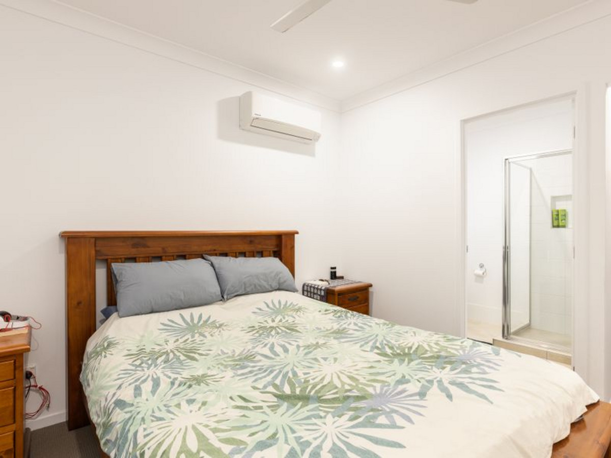 8 Mount Greville Way, PARK RIDGE