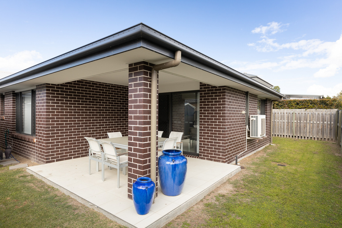 18 Lauren Circuit, BRIGHTON