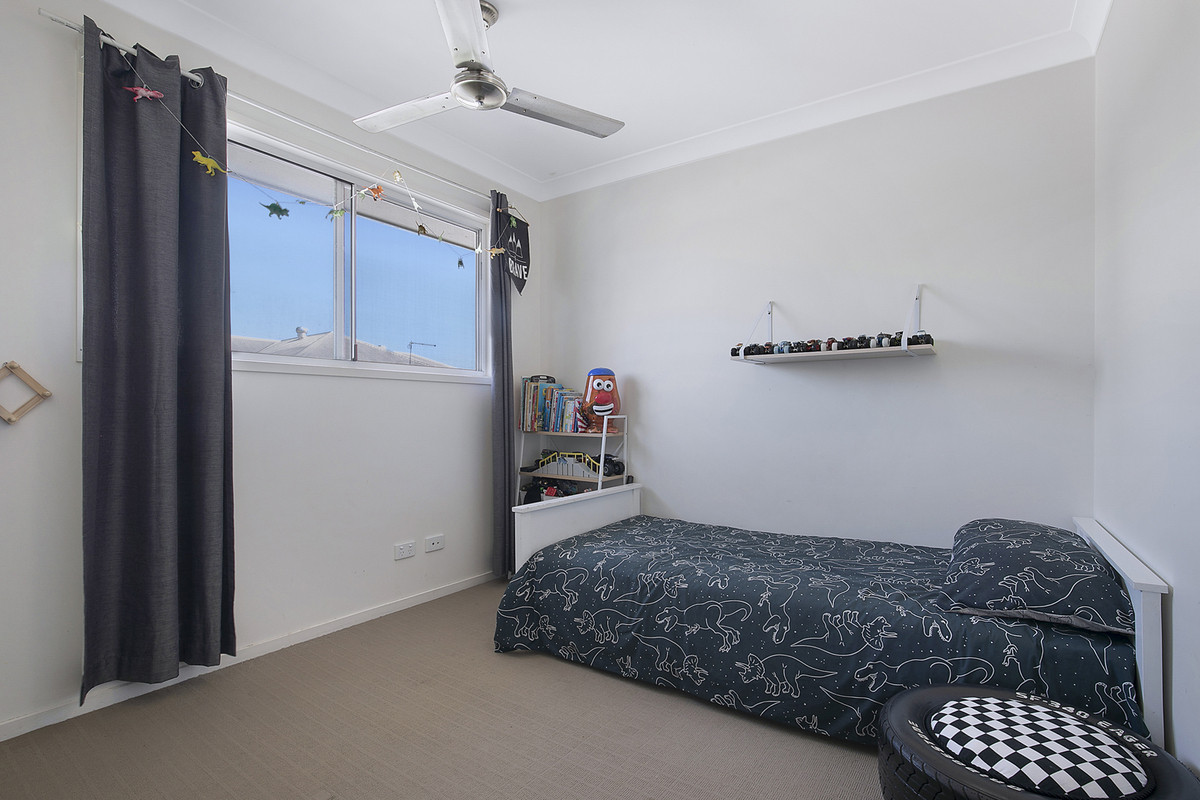 32 Wondall Road, Manly West