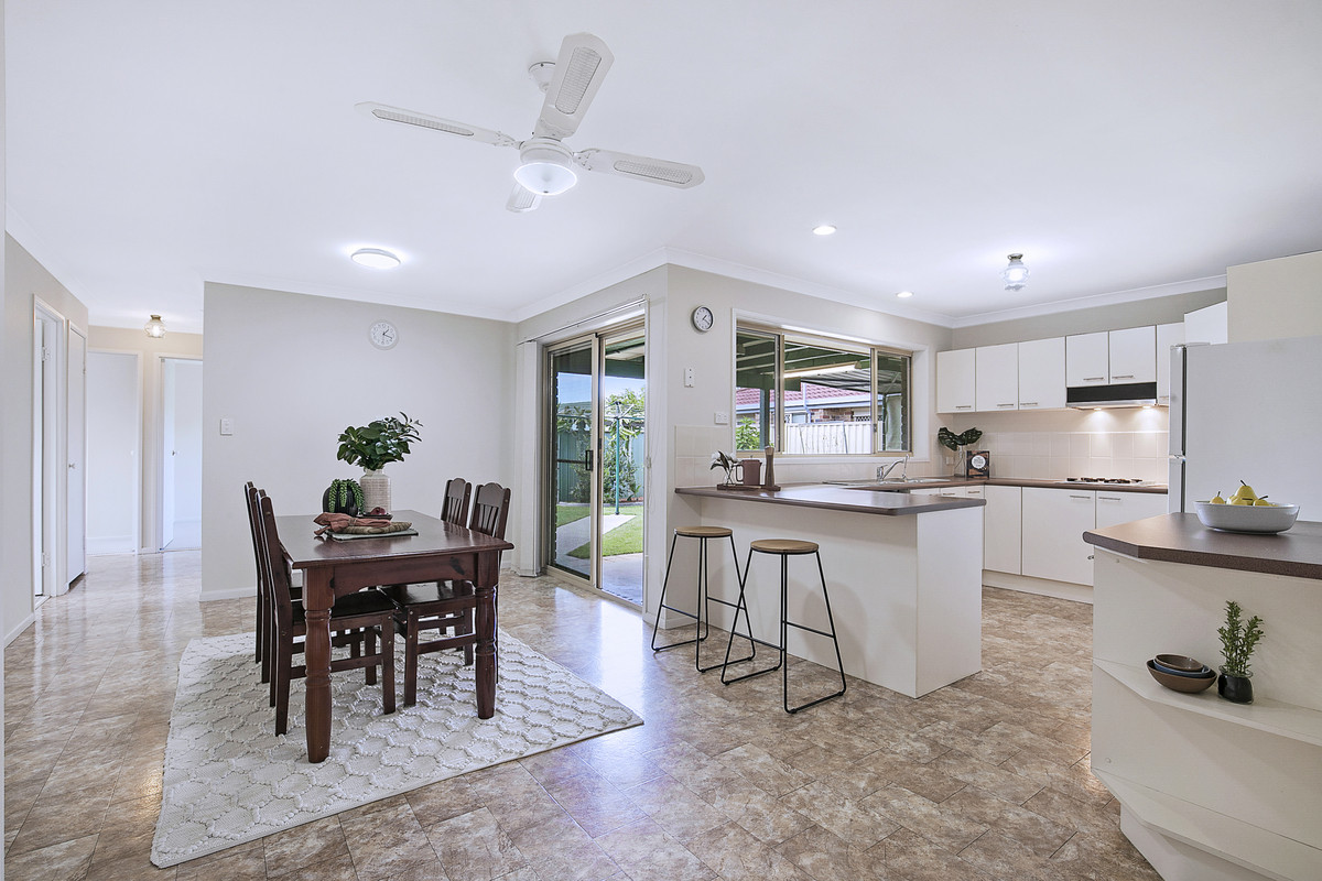 37 Torquay Crescent, Tingalpa