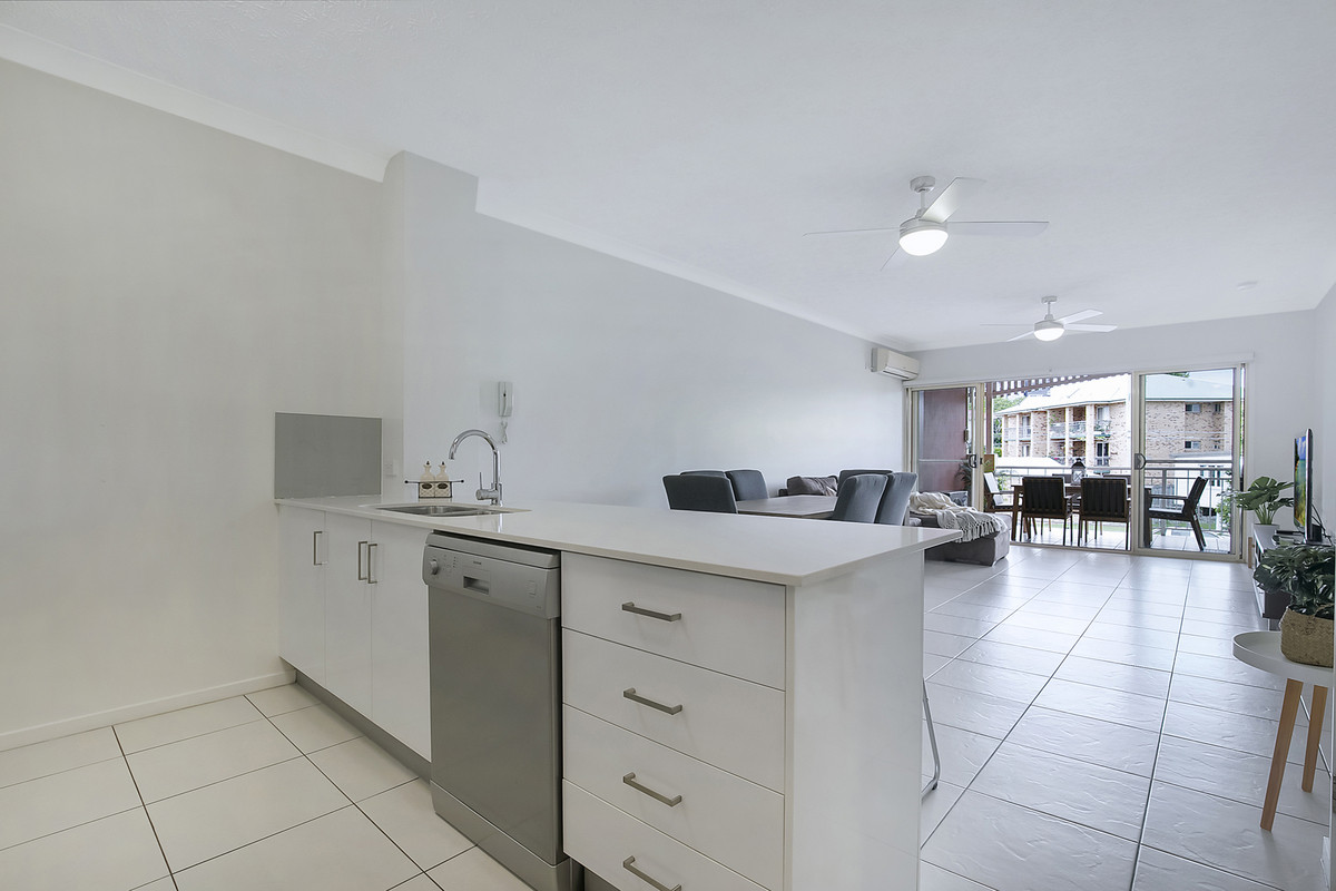 18 Jellicoe Street, Coorparoo