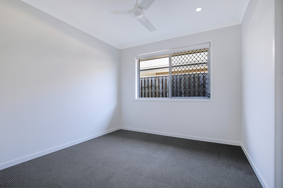 66 Cowie Street, Deebing Heights