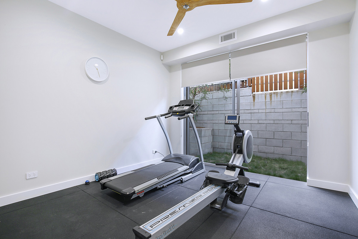 12 Glenaplin Avenue, Tarragindi