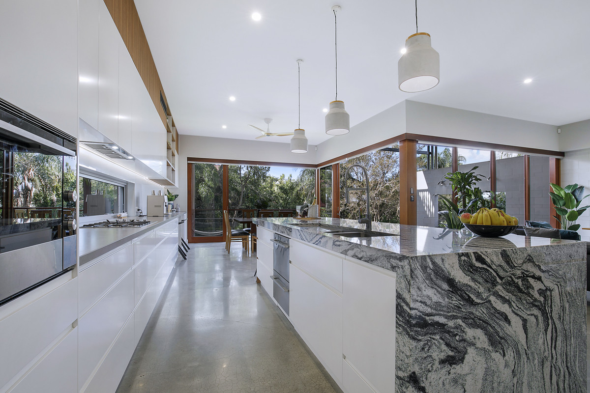 12 Glenaplin Avenue, Tarragindi