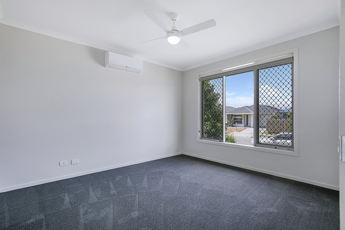 12 Holland Street, Bellbird Park