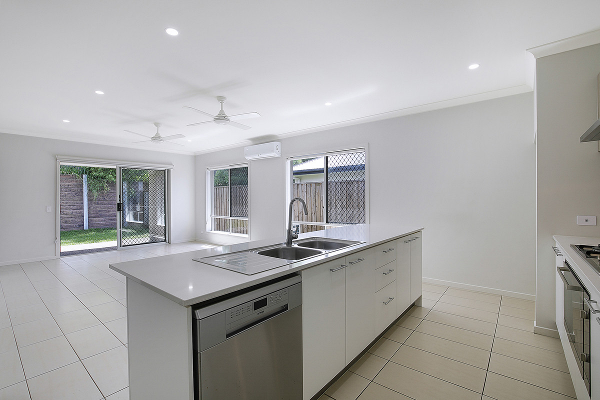 12 Holland Street, Bellbird Park