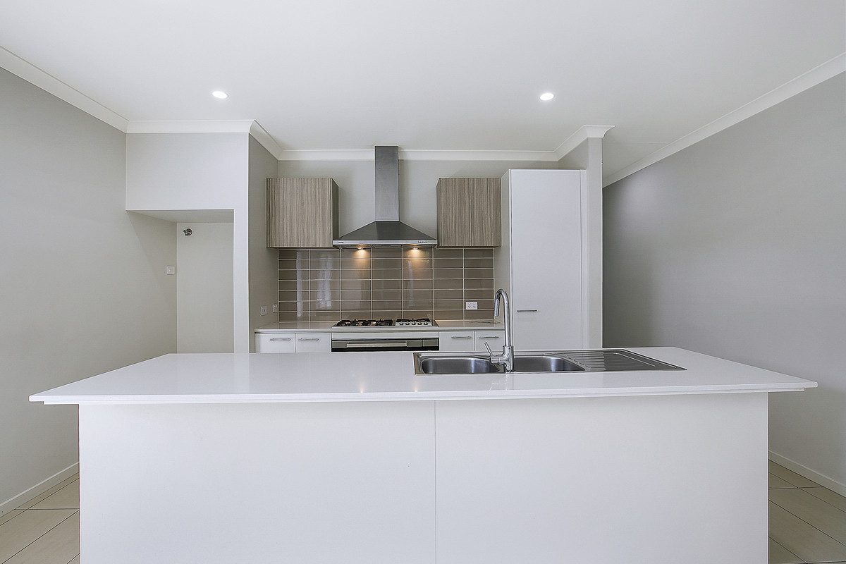 12 Holland Street, Bellbird Park