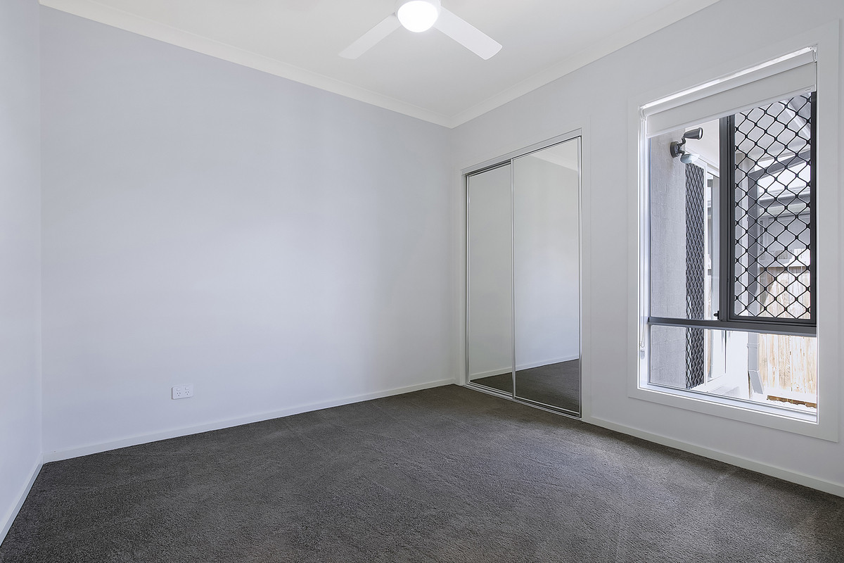 12 Holland Street, Bellbird Park