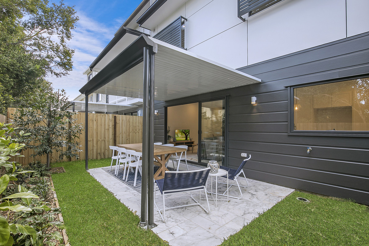 22 Clive Street, Annerley