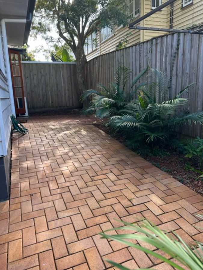 8 Gramere Avenue, Ashgrove