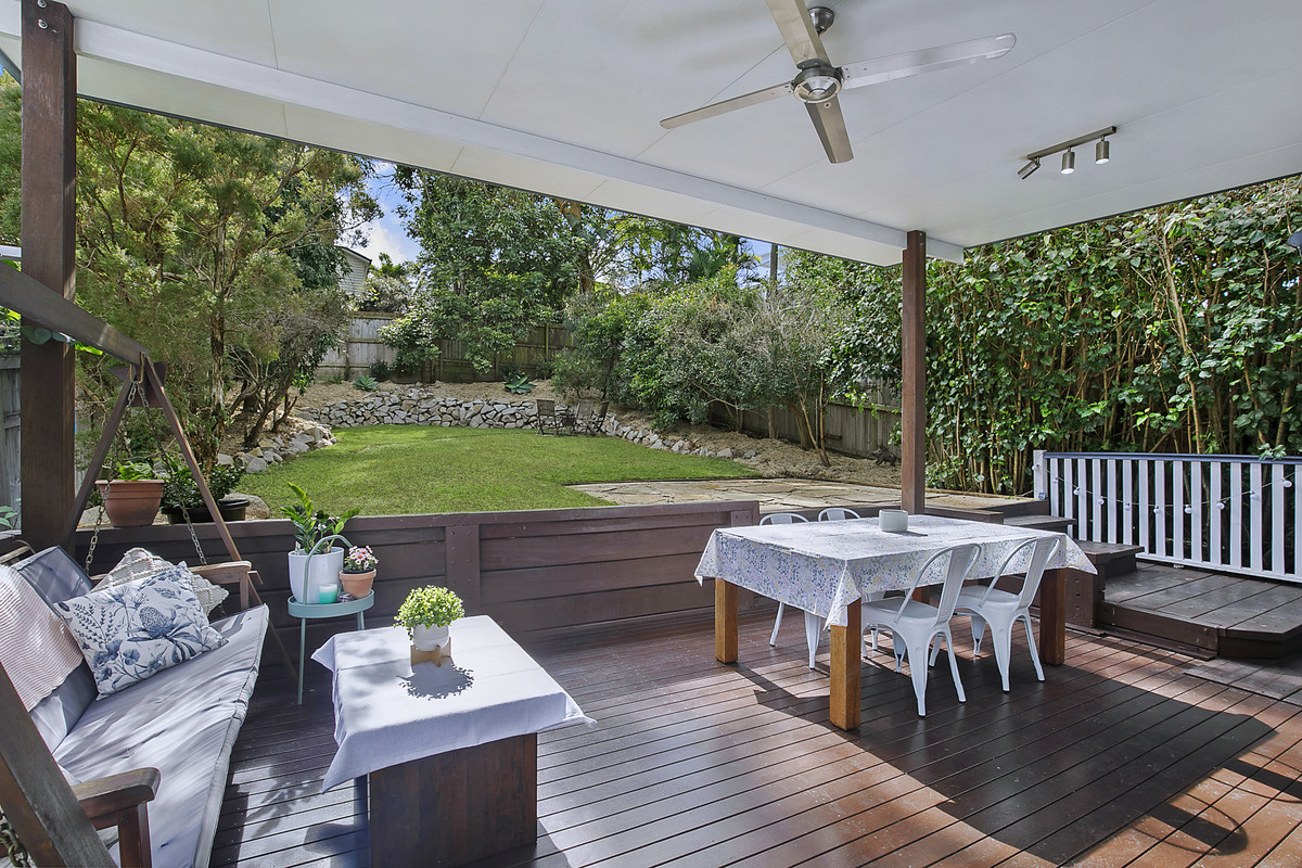 16 Cyril Street, Camp Hill